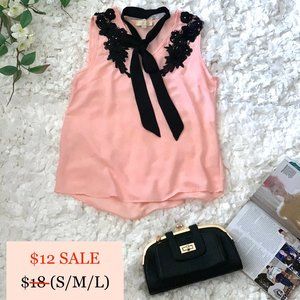 Women's Sleeveless Blouse